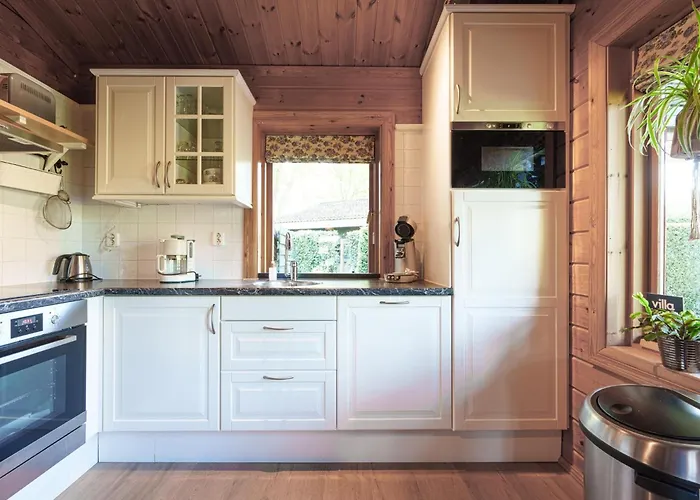 De 5 Platanen Feriehus *